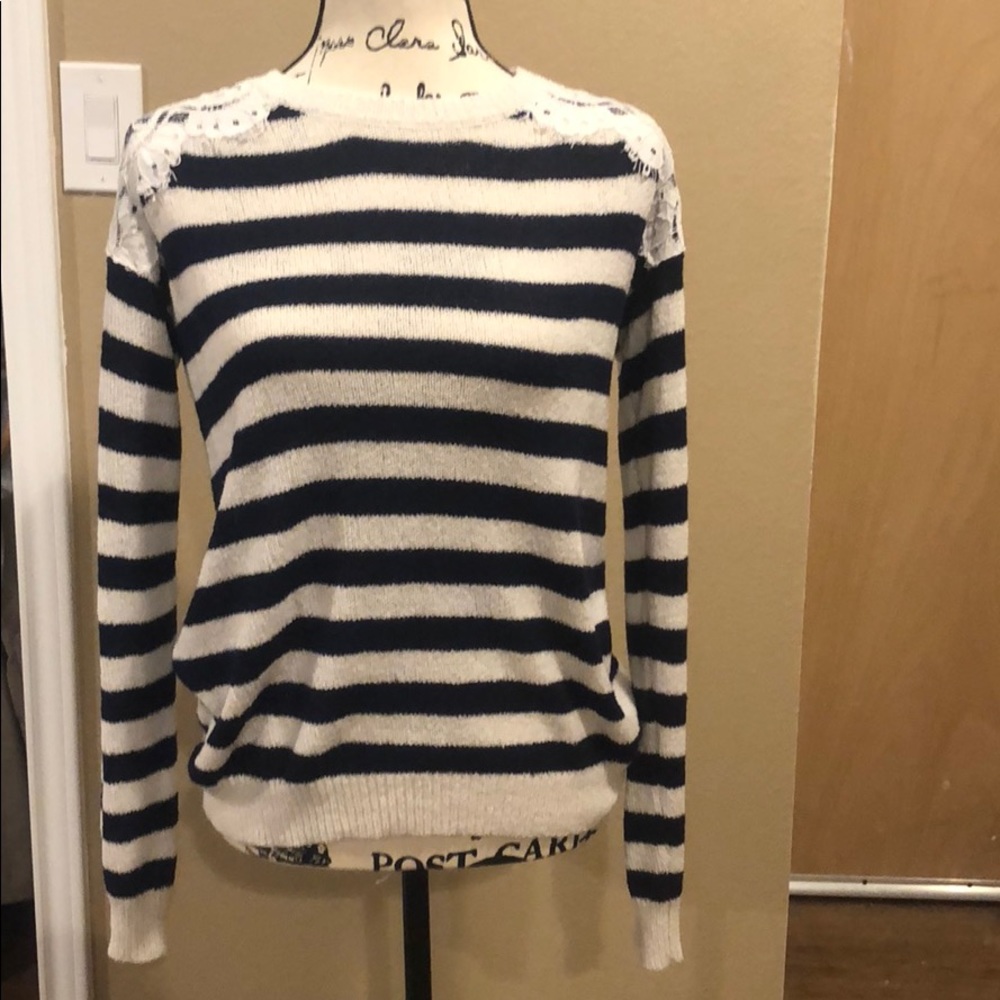 Cute sweater from stitch fix